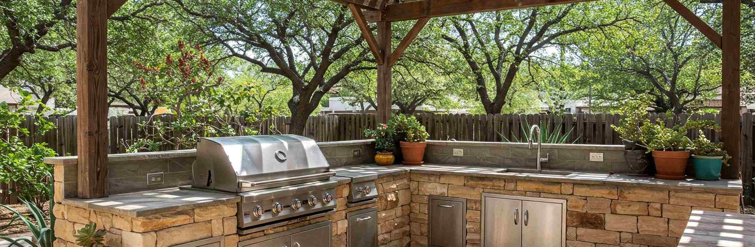 Custom outdoor kitchen builder in Austin, TX
