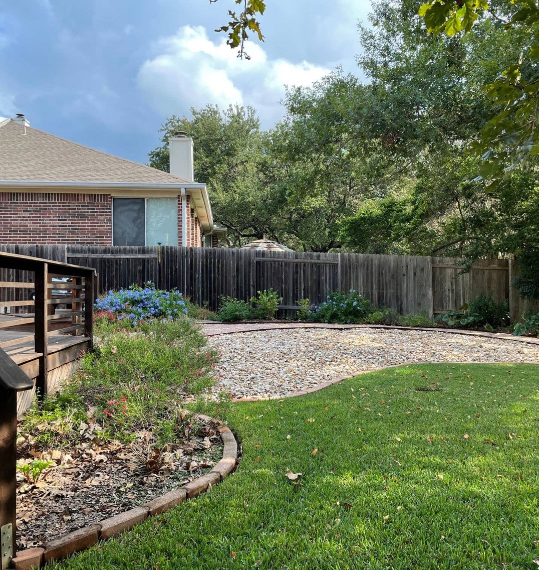 mulching and bed preparation in Round Rock TX