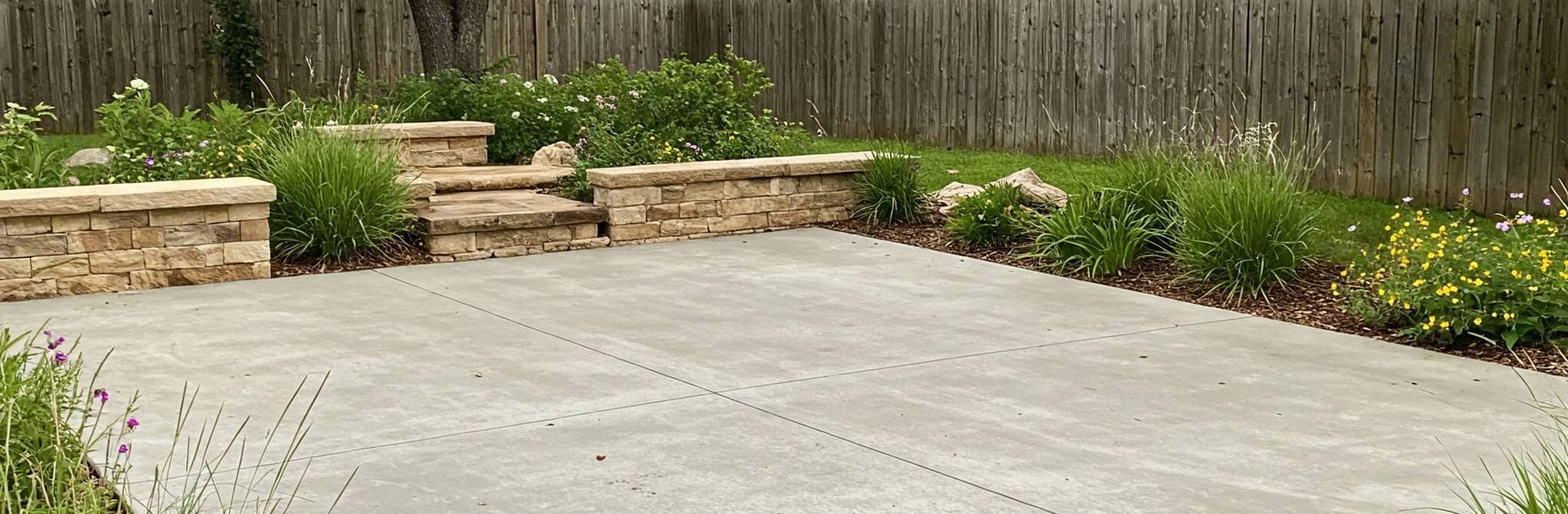 Level concrete shed slab in an Austin backyard