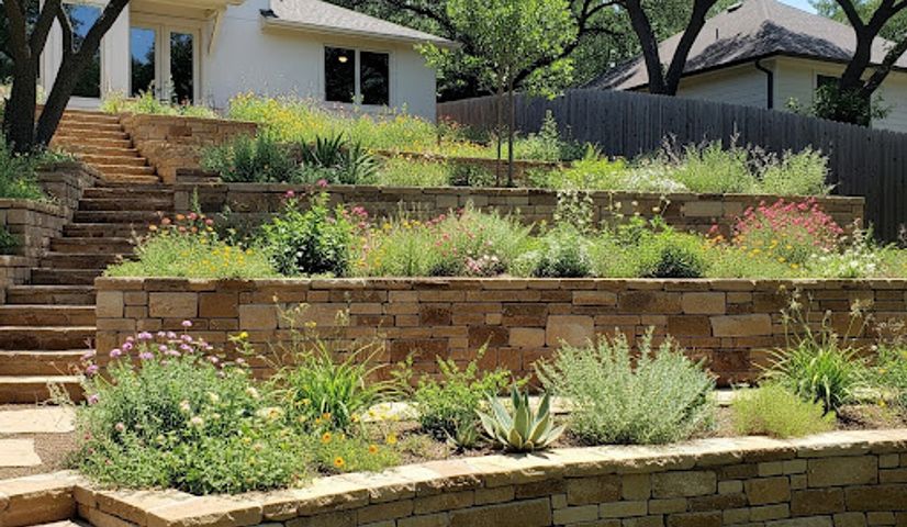 Paver retaining wall built in Austin TX